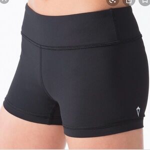 Ivivva by Lululemon Girls Spandex Shorts